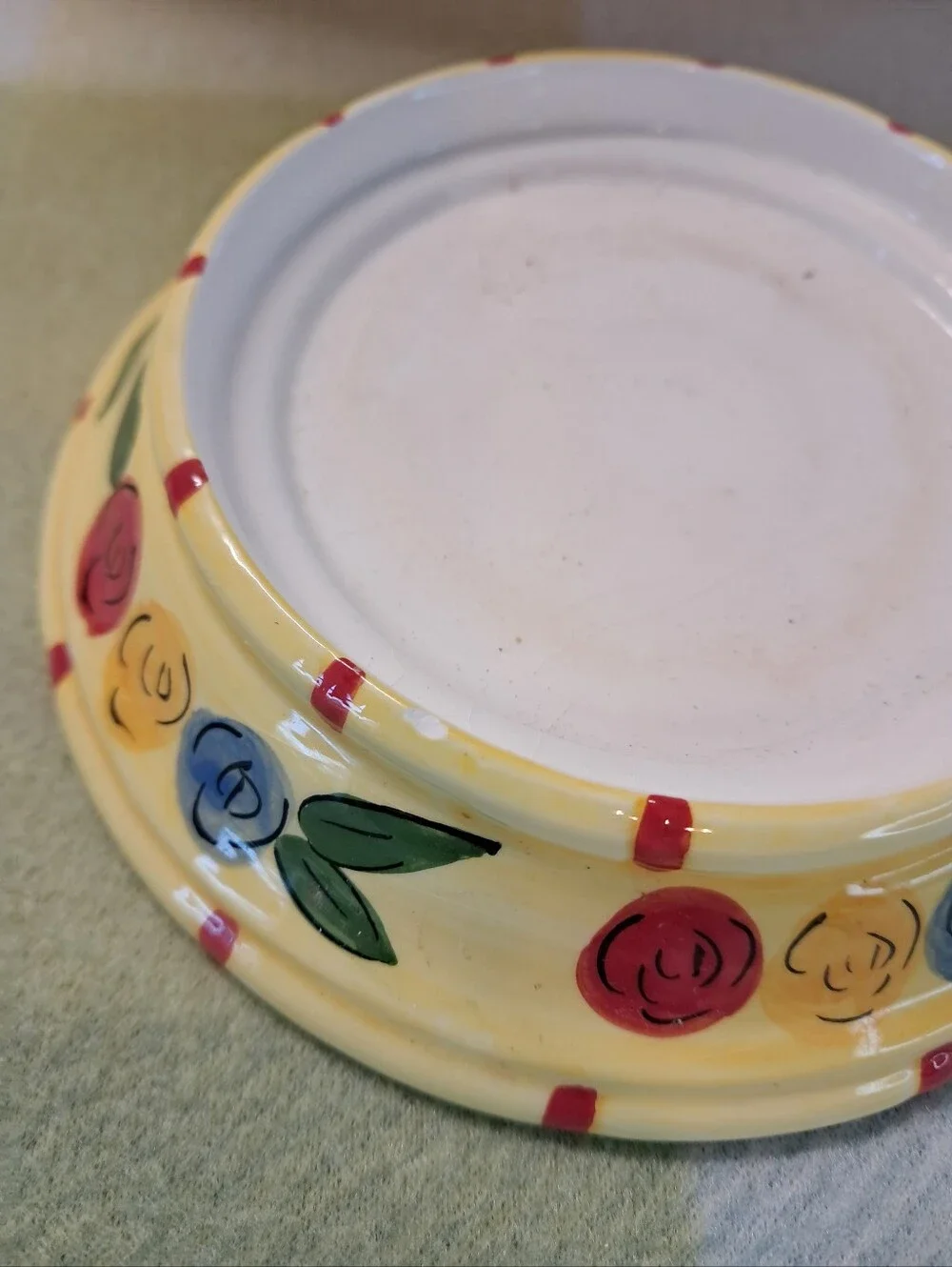 Newbury Collections Garden Villa Floral Ceramic Candle Holder Bee & Butterfly